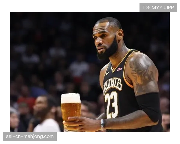 技术故障中断关键战直播，詹姆斯社交媒体怒喷联盟保障问题